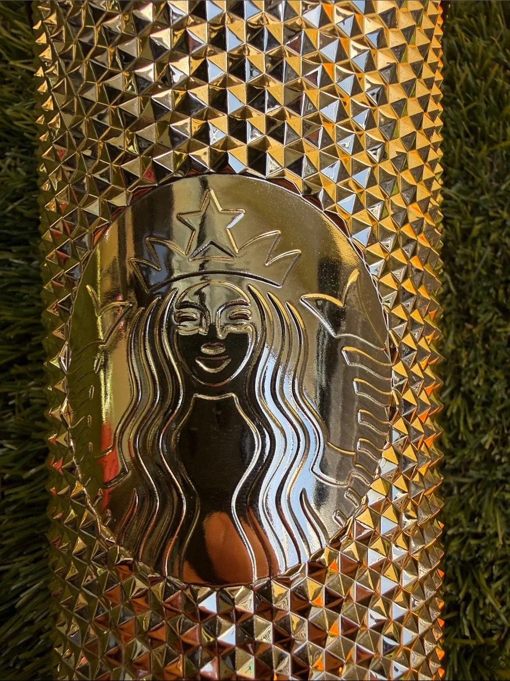 Starbucks 2022 Holiday Gold Studded Bling Cold Cup Tumbler Venti 24oz
